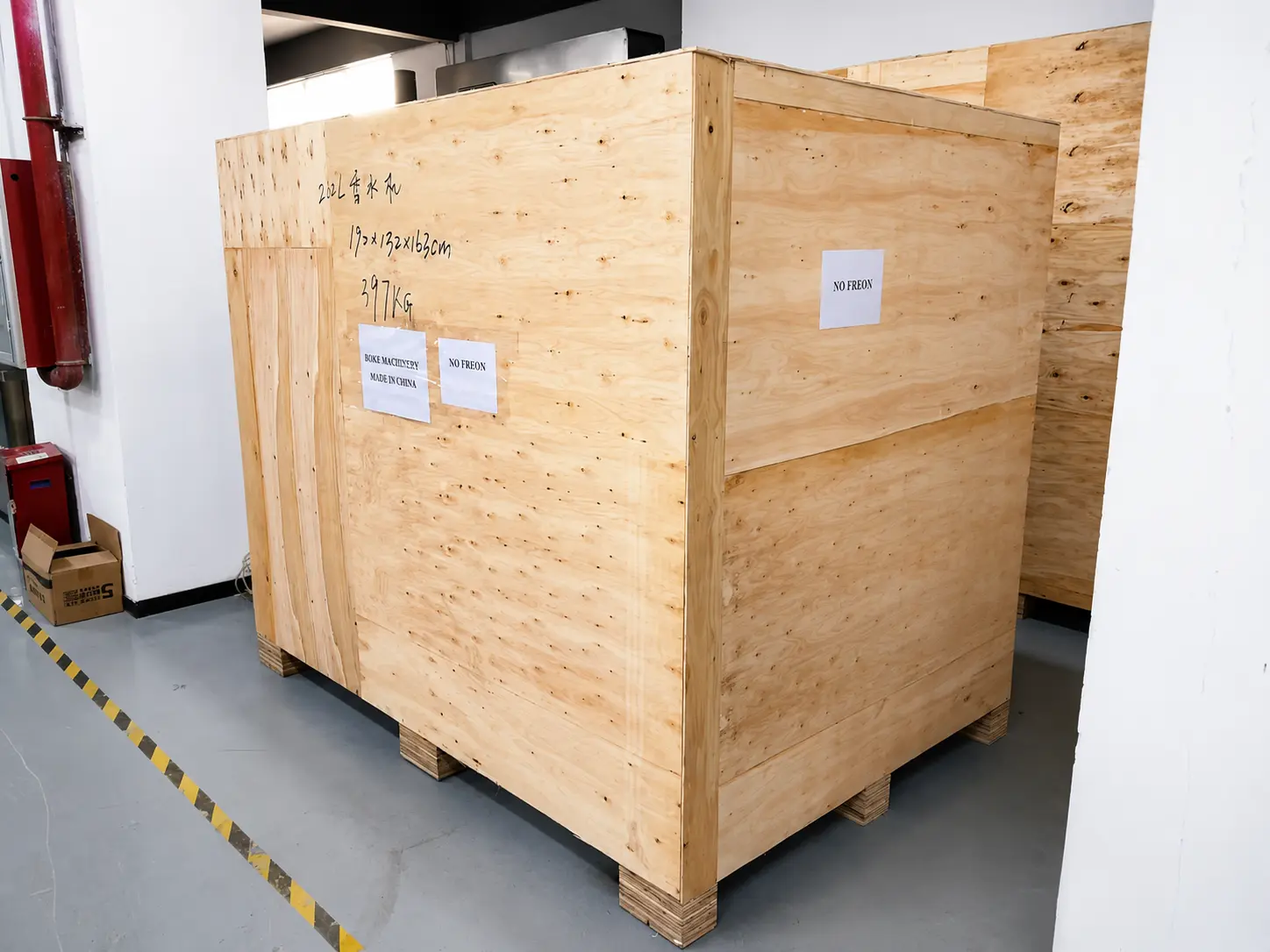 Export Wooden Case For Perfume Production Equipment Wooden Export Packing Case For HONEMIX Perfume Production Equipment