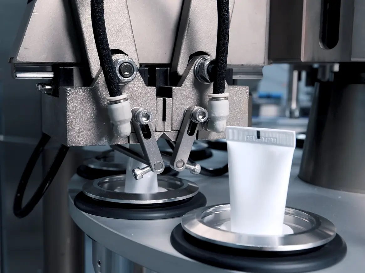 Automatic Tube Filling & Sealing